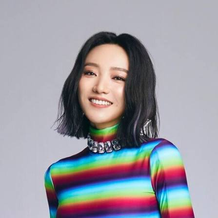 Janice Yan (閻奕格)