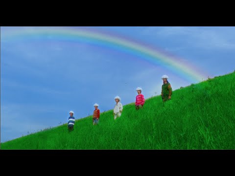 หมวกเมฆสีรุ้ง | Behind The Clouds