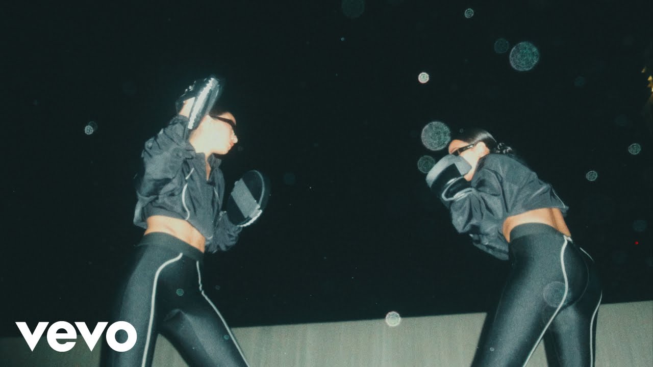 Topia Twins