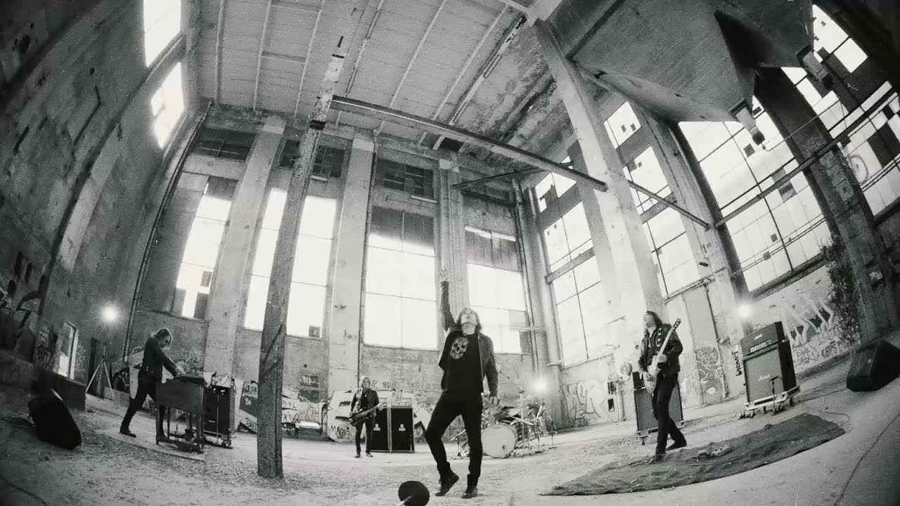 Walk The Earth